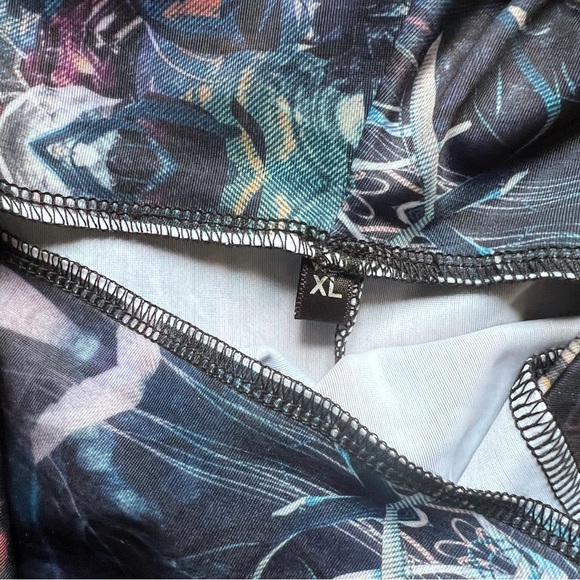 Warrior Within 2016 Santa Clara Panther Onesie - Android Jones Collection - Picture 8 of 9